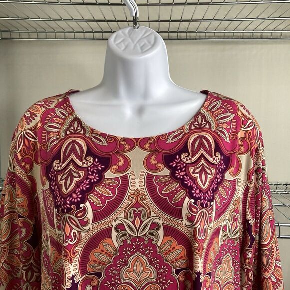 Chico's‎ Women's Pink Medallion Top Size 3 XL Bell Sleeves Regal Ornate Flowy - Picture 7 of 10